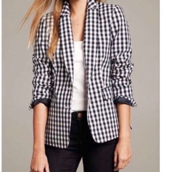 Banana Republic Jackets & Blazers - Banana Republic Gingham Blazer